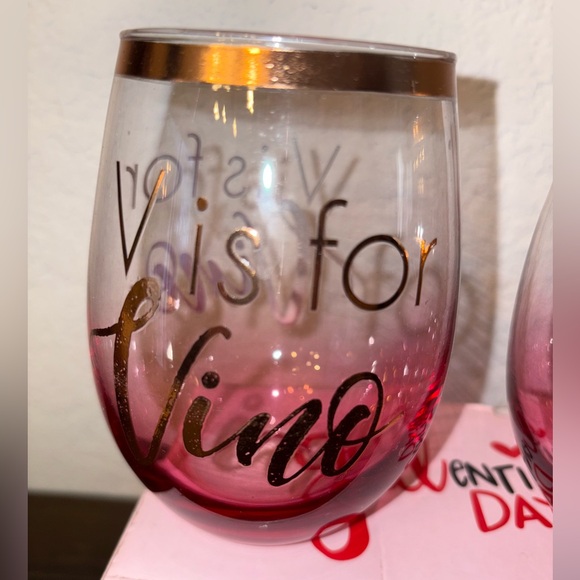 Pink Stemless Wine Glasses Set for V day NEW in Box - Picture 3 of 3